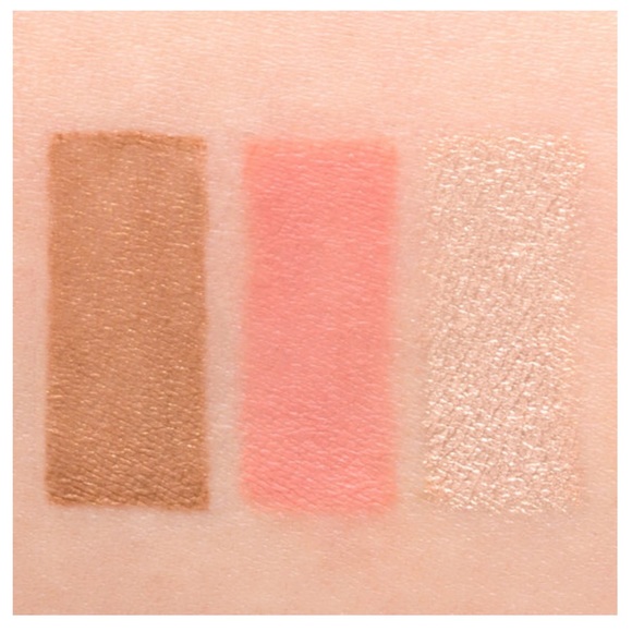 Becca Sunchaser Palette - Picture 3 of 5